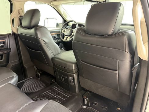 Used 2018 RAM 2500 Laramie AWD/4WD image 39