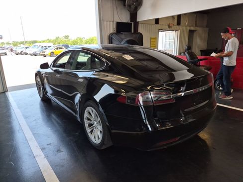 Used 2018 Tesla Model S 75D AWD/4WD image 4