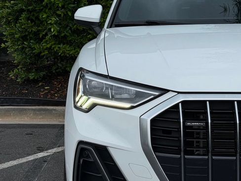 Used 2023 Audi Q3 2.0T Premium AWD/4WD image 4
