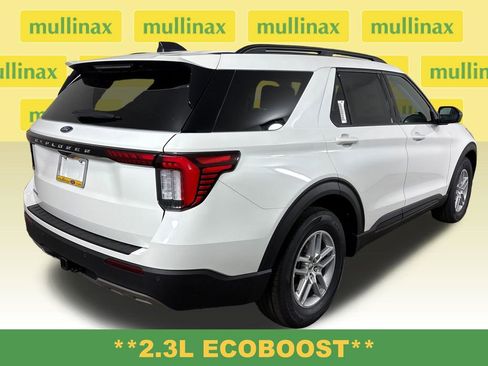 New 2026 Ford Explorer Active w/ Active Comfort Package RWD image 4