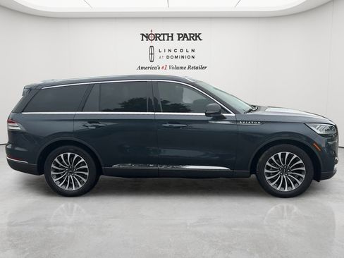 Used 2022 Lincoln Aviator Reserve w/ Equipment Group 201A RWD image 6