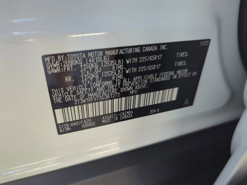 New 2025 Toyota RAV4 XLE image 28