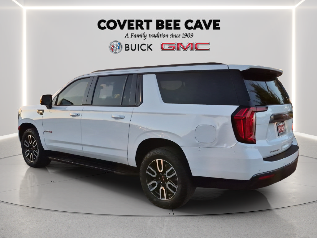Used 2024 GMC Yukon XL AT4 w/ Technology Package AWD/4WD image 5