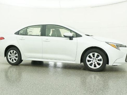 New 2026 Toyota Corolla LE image 28