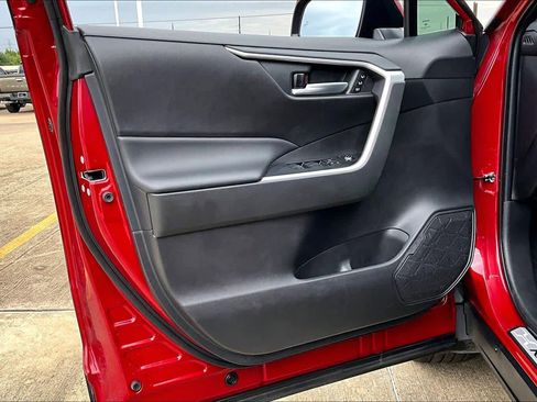 Used 2025 Toyota RAV4 XLE Premium w/ Weather Package image 22