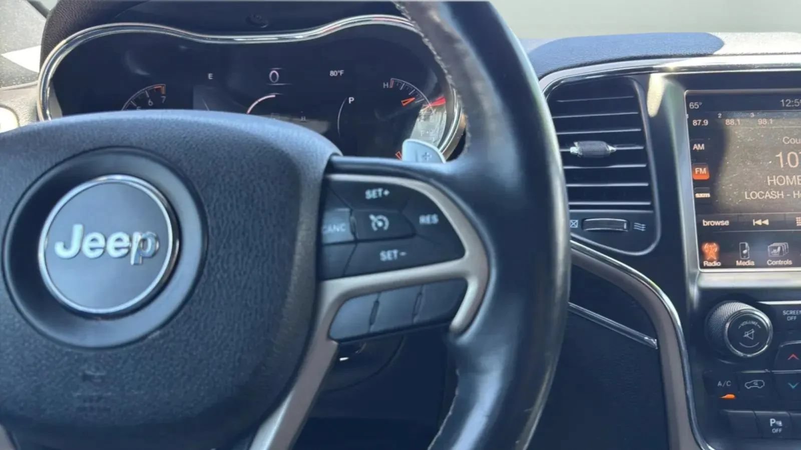 Used 2017 Jeep Grand Cherokee Limited w/ Luxury Group II RWD image 40