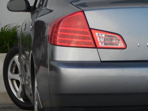 Used 2004 INFINITI G35 Sedan RWD image 1