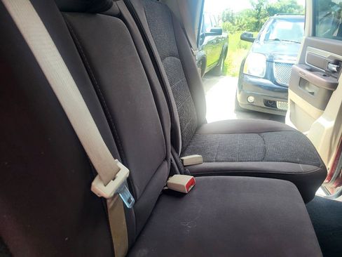 Used 2016 RAM 1500 Big Horn RWD image 39