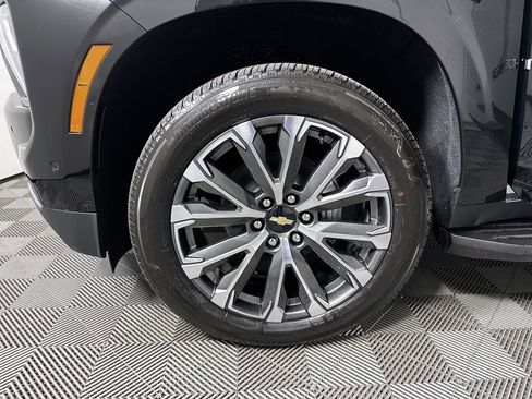 New 2026 Chevrolet Tahoe High Country w/ Sun And Tow Package image 94