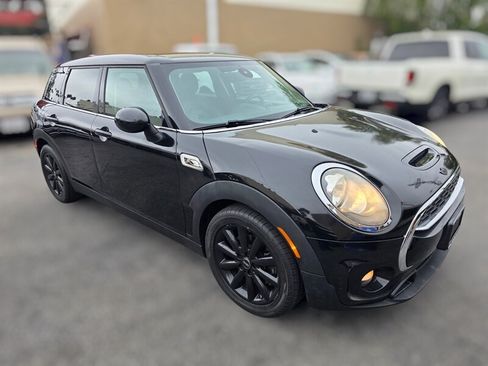 Used 2017 MINI Cooper Clubman S FWD image 3