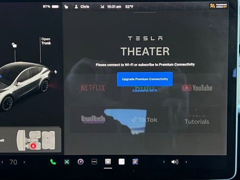 Used 2021 Tesla Model Y Long Range image 18