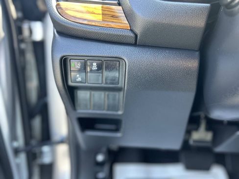 Used 2020 Honda CR-V EX image 11
