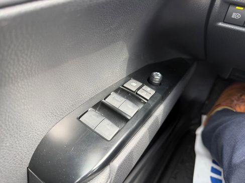 Used 2026 Toyota Camry XSE FWD image 23