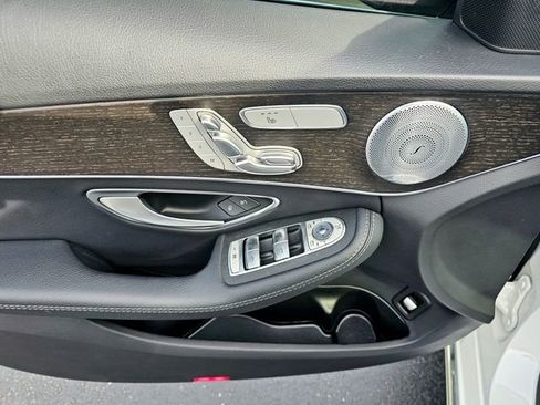 Certified 2019 Mercedes-Benz C 300 4MATIC Sedan image 21