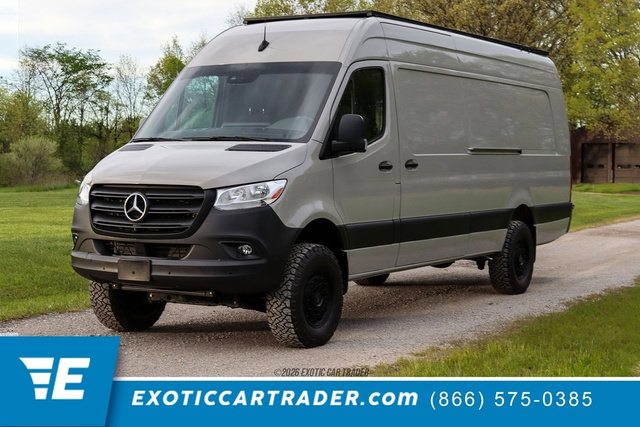 Used 2023 Mercedes-Benz Sprinter 2500 image 1