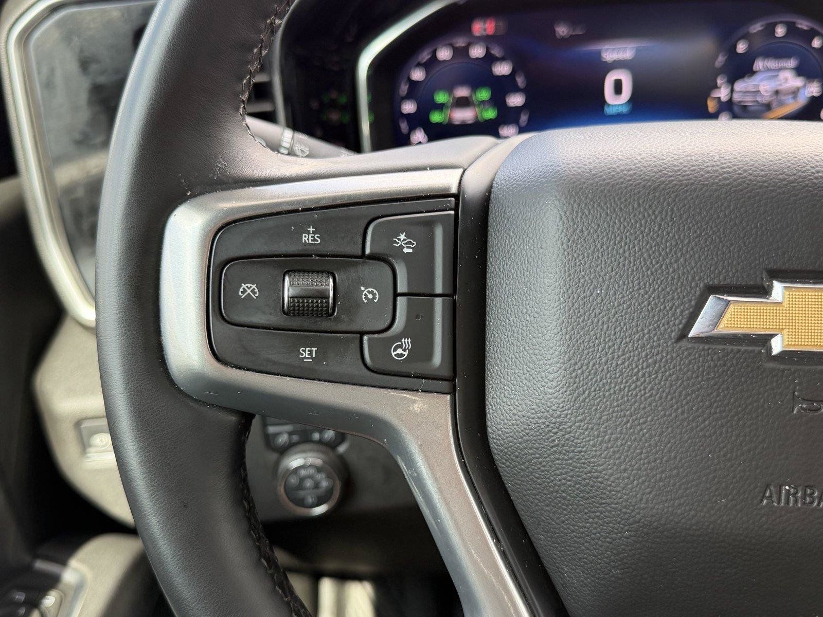 Used 2025 Chevrolet Silverado 2500 LT AWD/4WD image 21