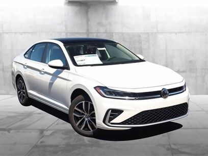 New 2025 Volkswagen Jetta SE