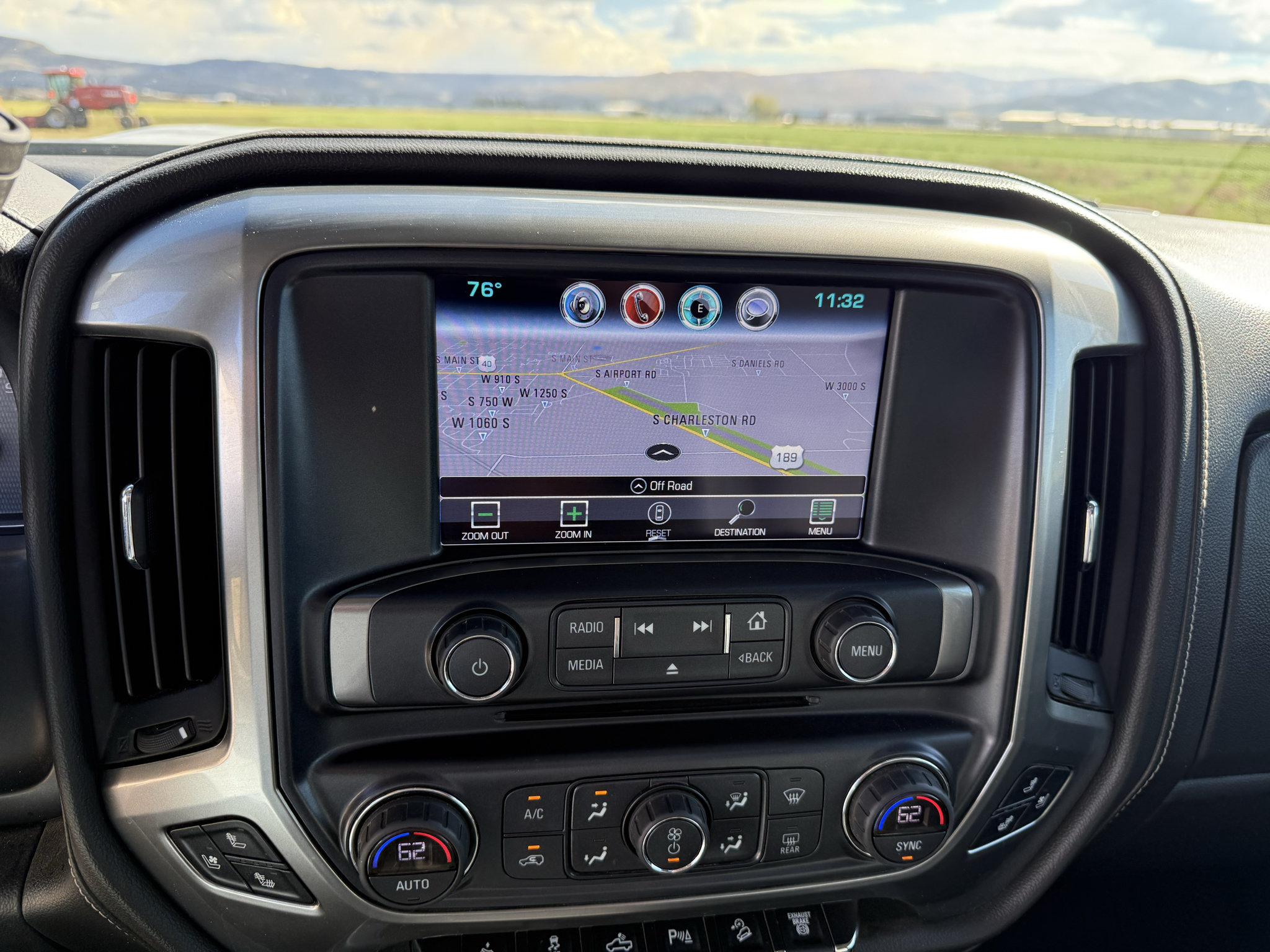 Used 2017 Chevrolet Silverado 2500 LTZ w/ Duramax Plus Package AWD/4WD image 23