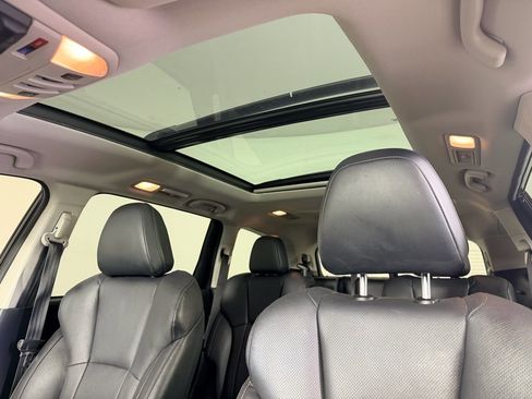 Used 2022 Subaru Ascent Touring image 25