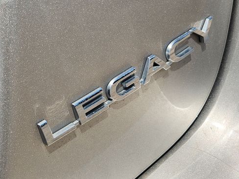 Used 2019 Subaru Legacy 2.5i Limited AWD/4WD image 8