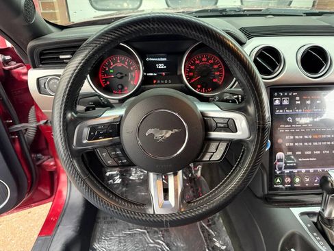 Used 2018 Ford Mustang Premium RWD image 14