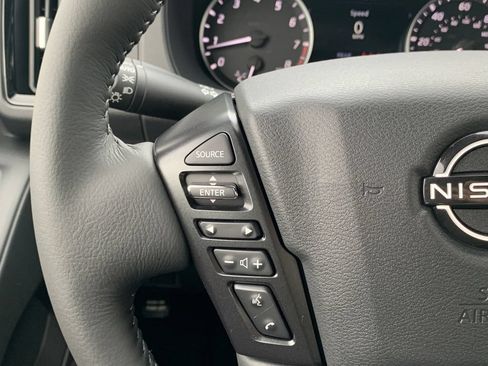 New 2026 Nissan Frontier SV w/ SV Convenience Package RWD image 9