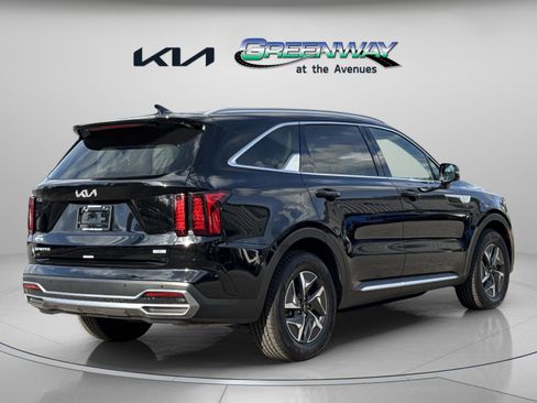 Used 2023 Kia Sorento EX image 5