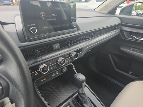 Used 2024 Honda CR-V EX image 19