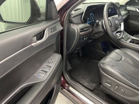 Used 2024 Hyundai Palisade Limited image 19