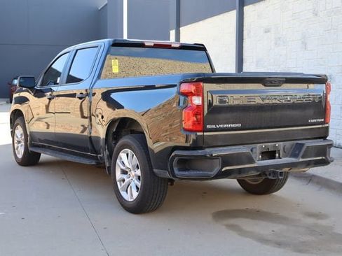 Used 2025 Chevrolet Silverado 1500 Custom RWD image 3