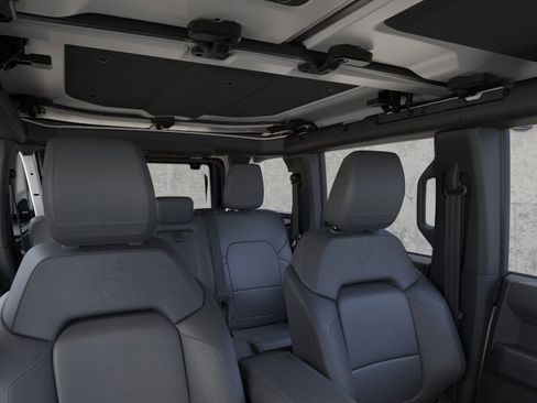 New 2026 Ford Bronco Badlands image 12