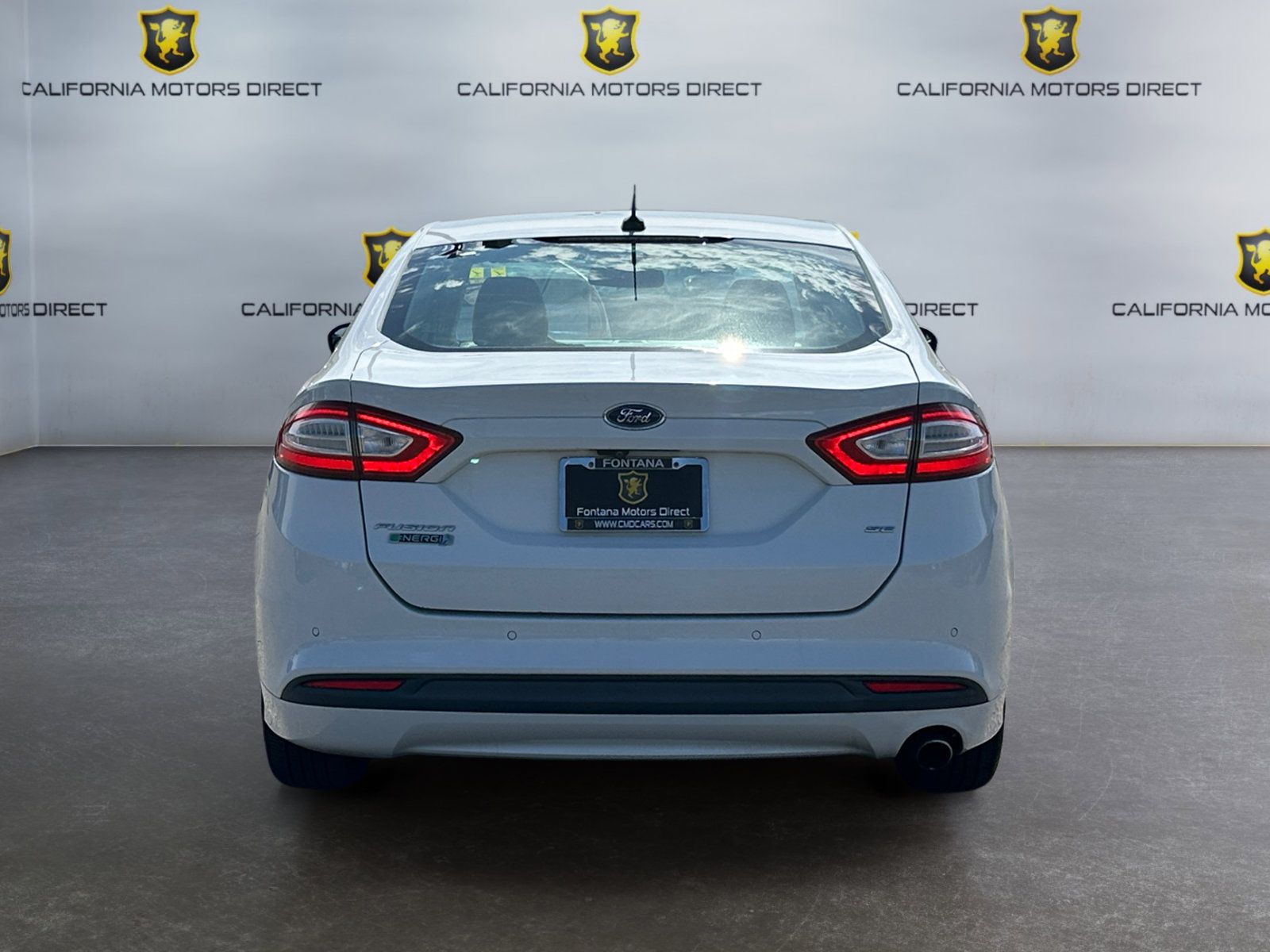 Used 2016 Ford Fusion Energi SE FWD image 4