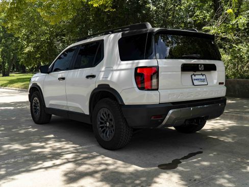 Used 2026 Honda Passport TrailSport image 7