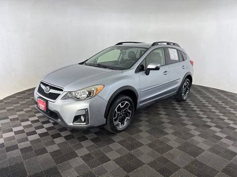 Used 2017 Subaru Crosstrek 2.0i Limited AWD/4WD image 3