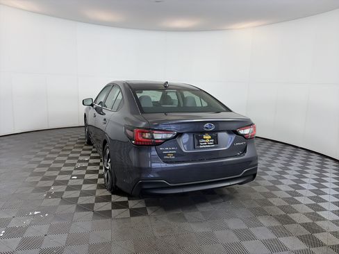 Used 2025 Subaru Legacy Premium image 8