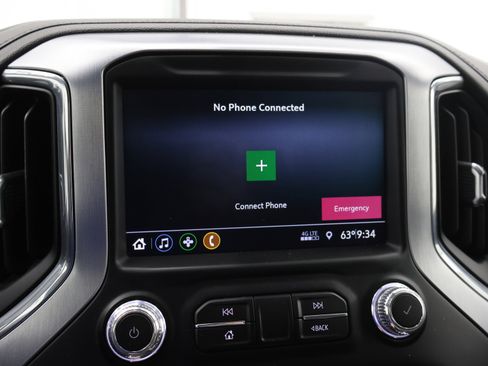 Used 2021 GMC Sierra 2500 SLE w/ X31 Off-Road Package AWD/4WD image 43