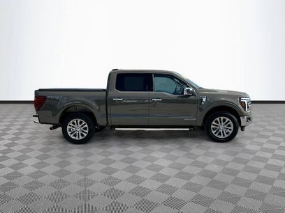 Used 2025 Ford F150 Lariat w/ Equipment Group 501A Mid