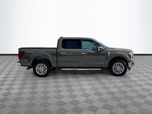 Used 2025 Ford F150 Lariat w/ Equipment Group 501A Mid AWD/4WD image 4