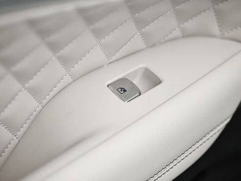 New 2025 Genesis G70 3.3T Advanced w/ Sport Prestige Package image 29