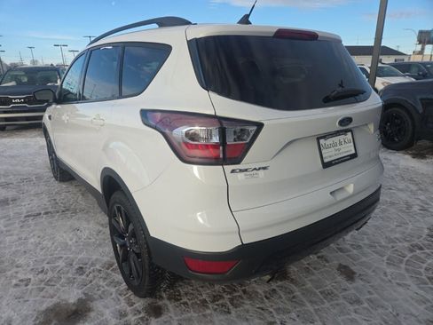 Used 2018 Ford Escape SE w/ Ford Safe & Smart Package image 7