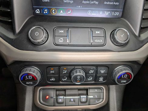 Used 2023 GMC Acadia Denali AWD/4WD image 34