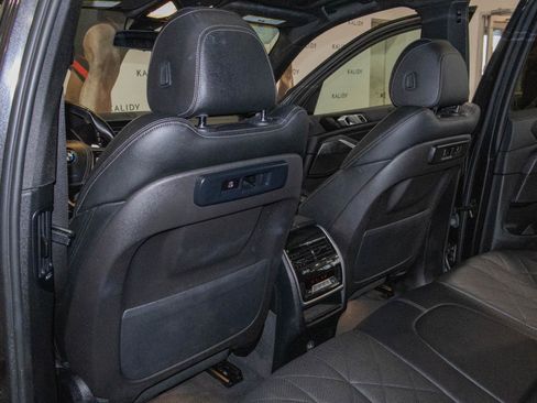 Used 2023 BMW X5 sDrive40i image 10