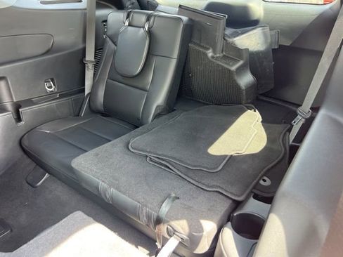 Certified 2023 Ford Explorer XLT w/ Equipment Group 202A AWD/4WD image 21