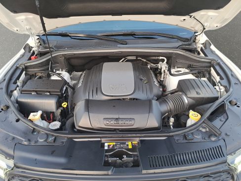 Used 2023 Dodge Durango R/T w/ Tow 'N Go Package AWD/4WD image 32