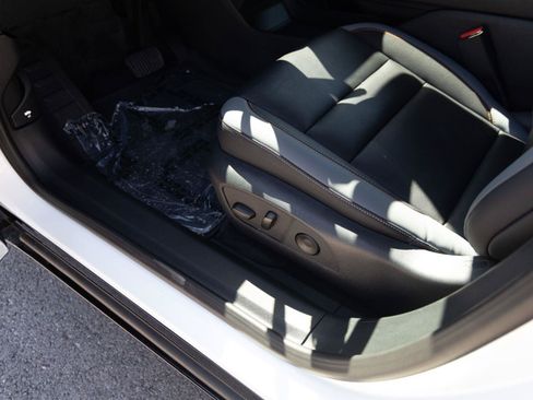 Used 2025 Honda Prologue Touring image 12