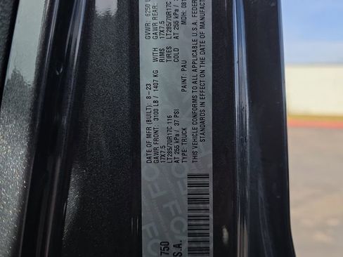 Used 2023 Jeep Gladiator Rubicon w/ Cold Weather Group image 40