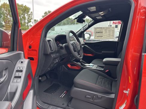 New 2026 Nissan Frontier PRO-4X w/ Pro-4x Convenience Package image 14