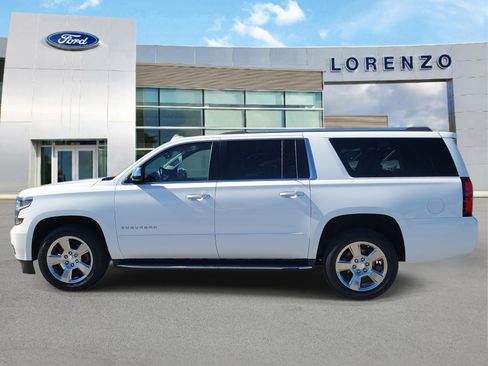 Used 2019 Chevrolet Suburban Premier image 8