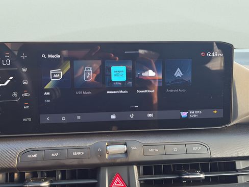 Used 2025 Kia K4 EX FWD image 32