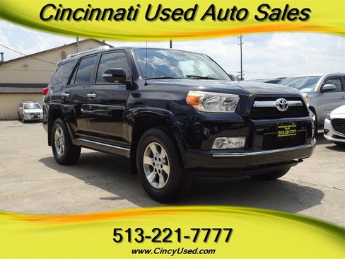 Used 2013 Toyota 4Runner SR5 w/ Convenience Pkg AWD/4WD image 1